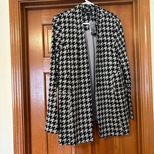 Torrid Black and Gray Houndstooth Blazer